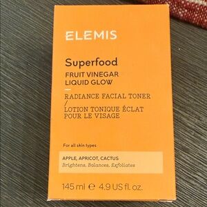 ELEMIS Superfood Radiance Facial Toner - Vibrant Orange